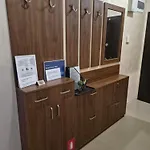 миг *